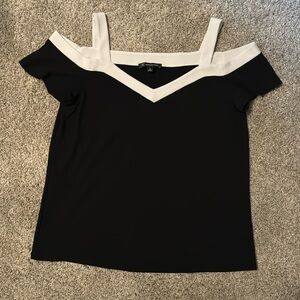 INC - SHORT SLEEVE COLD SHOULDER BLOUSE TOP BLACK/WHITE MEDIUM worn once